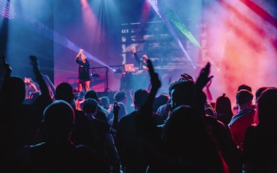 bevictor伟德官网社区活动公告板，展示近期竞猜、征文等线上活动